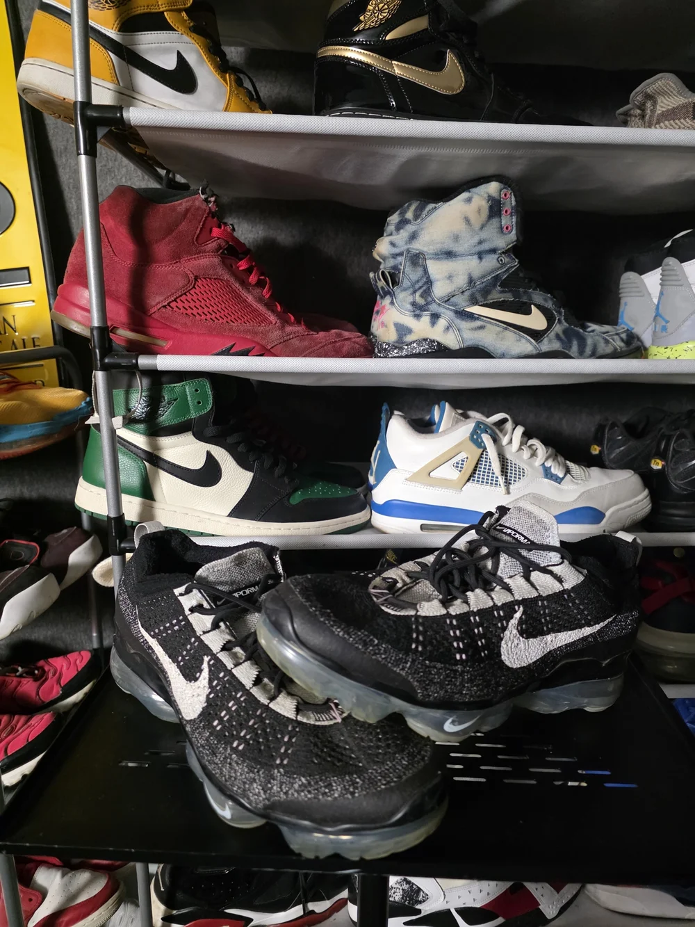 🔥 Nike Black and Pearl Flyknit VaporMax 2023 Men Size 9.5 Running Shoes